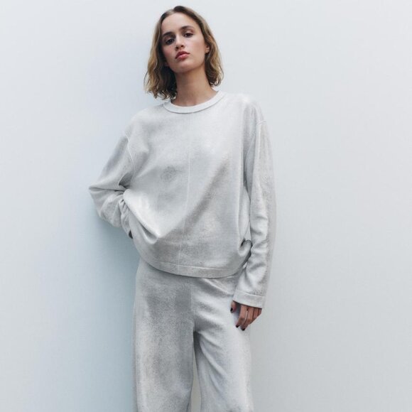 BNWT ZARA SOFT METALLIC SWEATSHIRT OVERSIZED ROUND NECK LONG SLEEVE SILVER SMALL - Picture 1 of 10